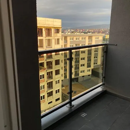 Mona بانيا لوكا